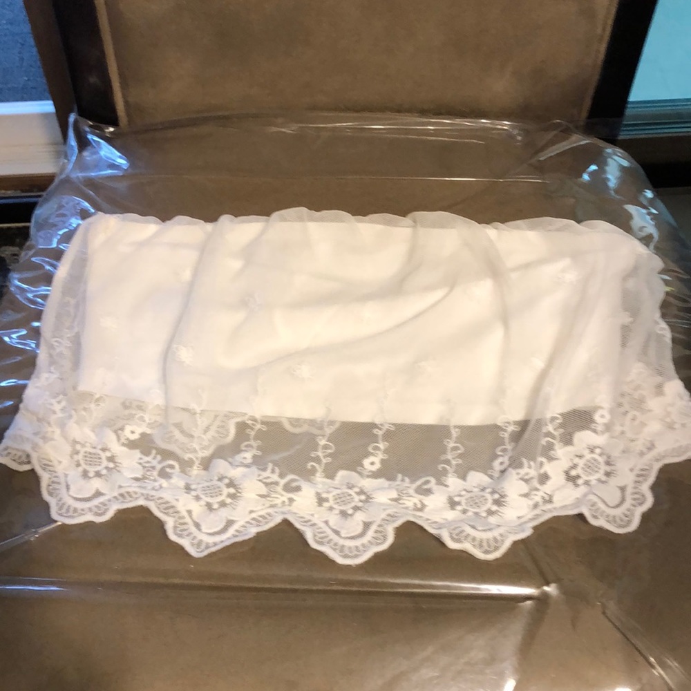 Super Cute Garage Lace Tube Top